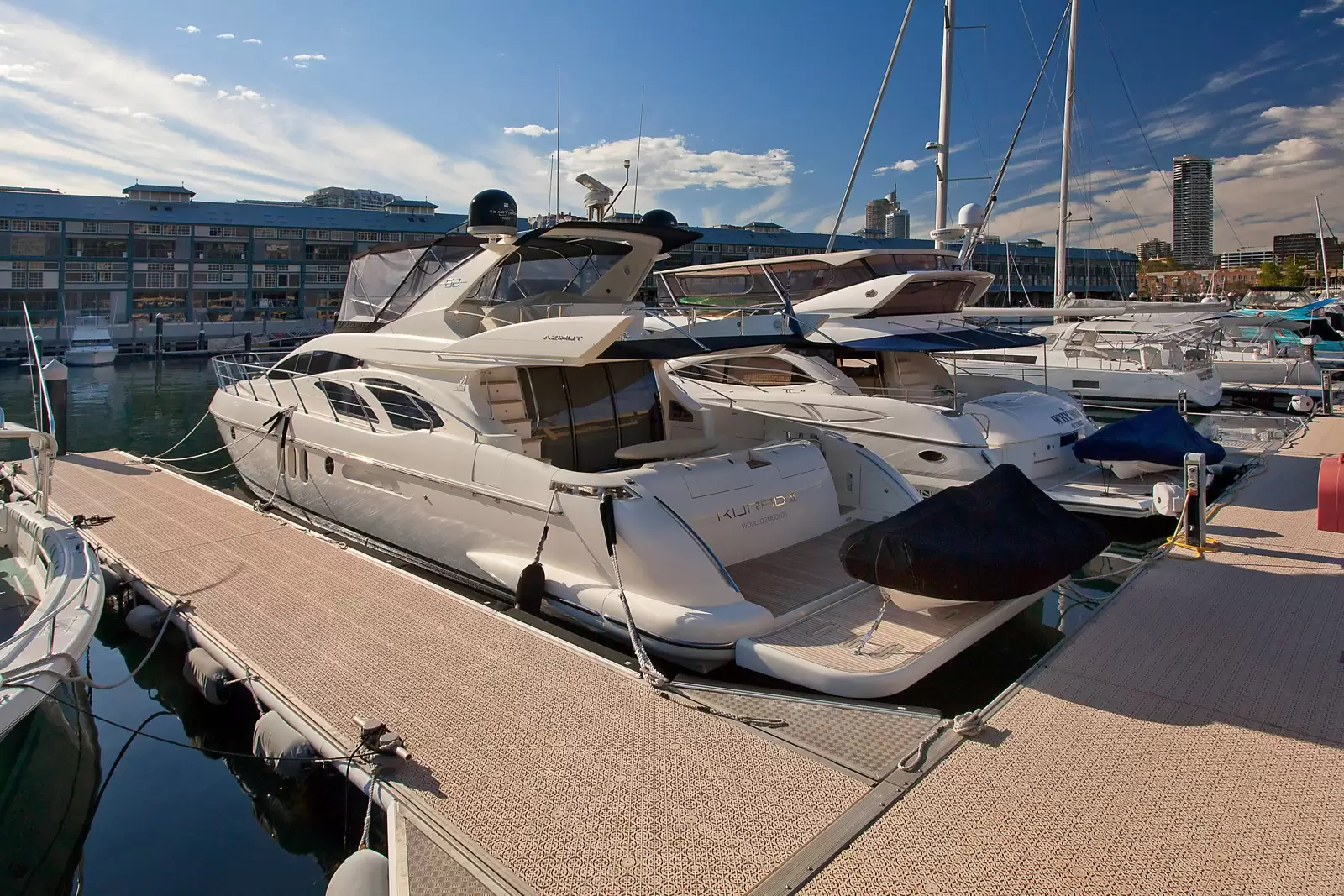 Residence 31 Marina Berth 20, 10 Lincoln Crescent, Woolloomooloo, Woolloomooloo - Thumbnail 7