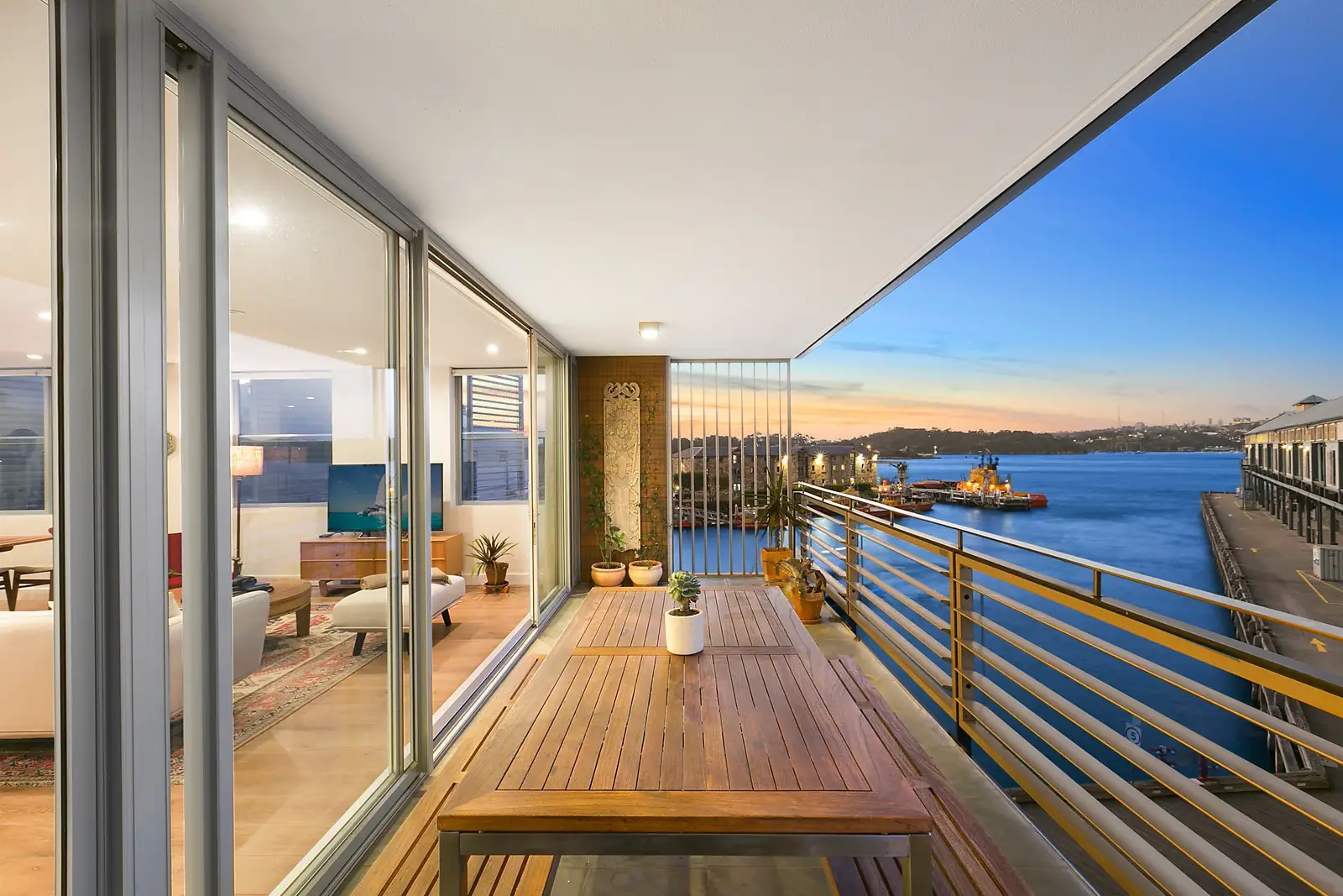 401/21a Hickson Road, Walsh Bay, Walsh Bay - Image 1