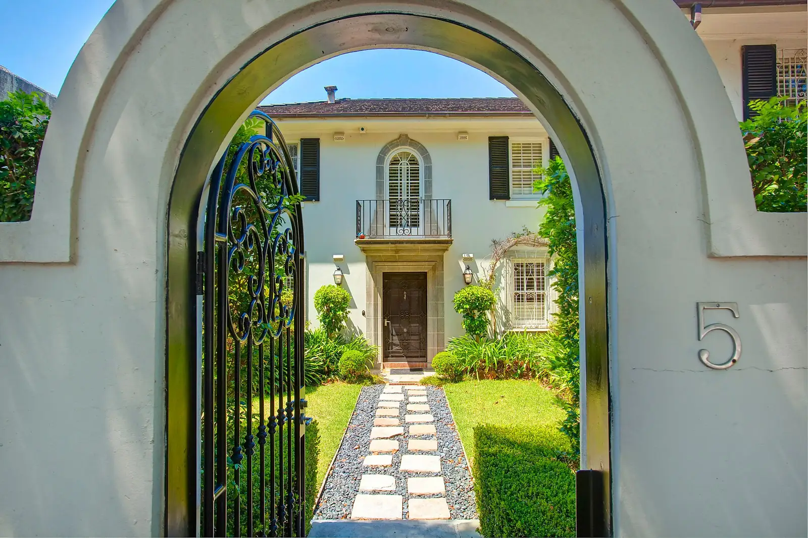 5 Wallaroy Crescent, Woollahra, Double Bay - Thumbnail 2
