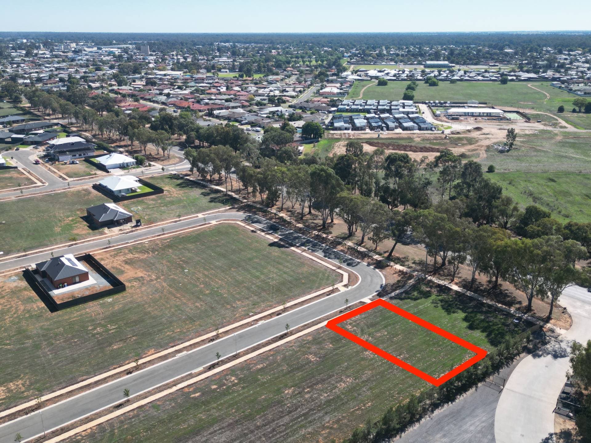 15 Anjou Circuit, Cobram - Thumbnail 3