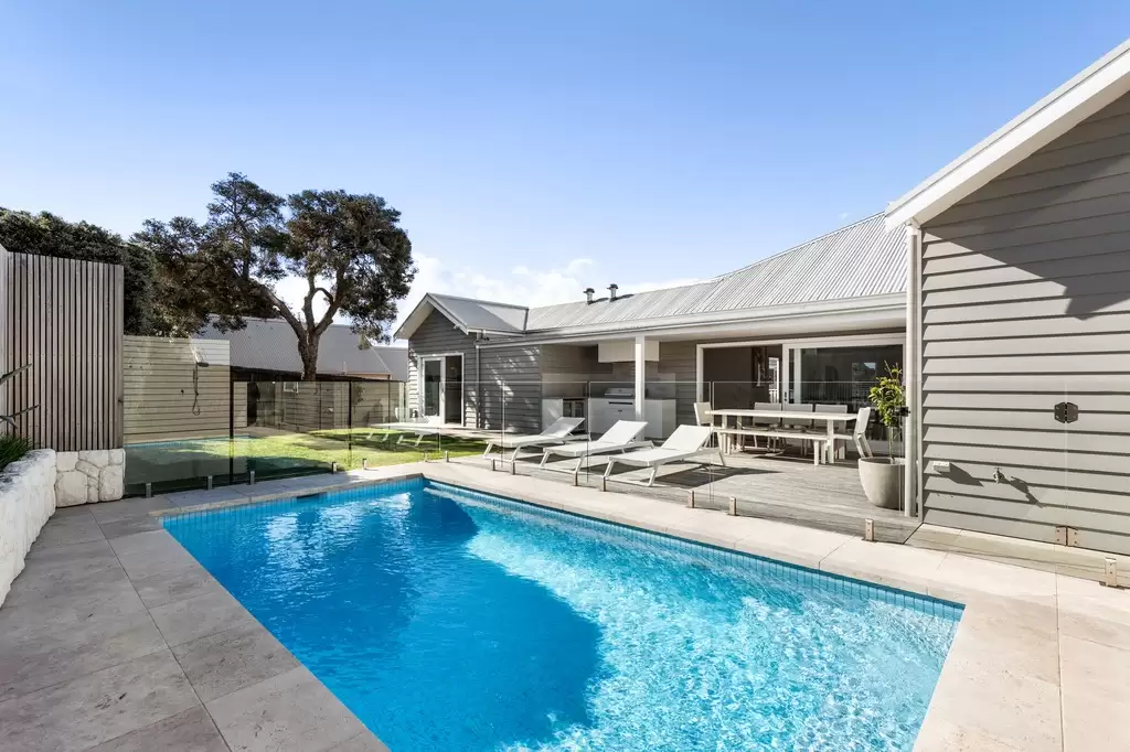 6 Pekina Square, Sorrento, Sorrento - Image 1
