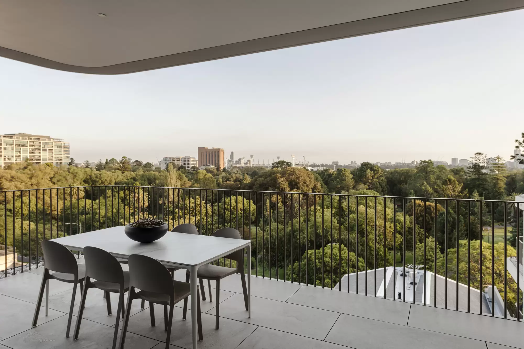502/370 Albert Street, East Melbourne, East Melbourne - Thumbnail 2