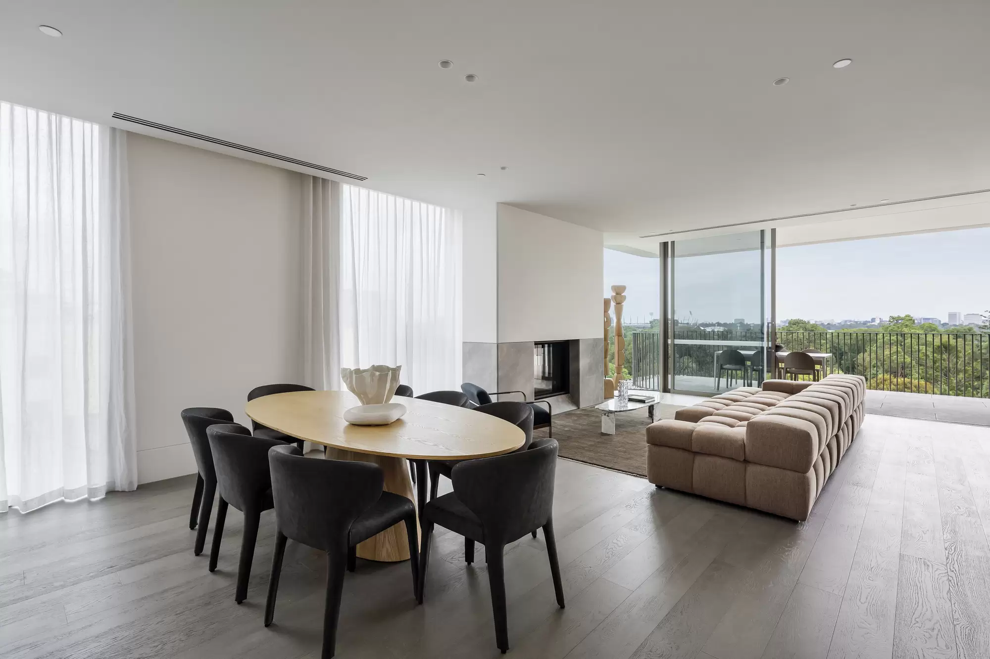 502/370 Albert Street, East Melbourne, East Melbourne - Thumbnail 4