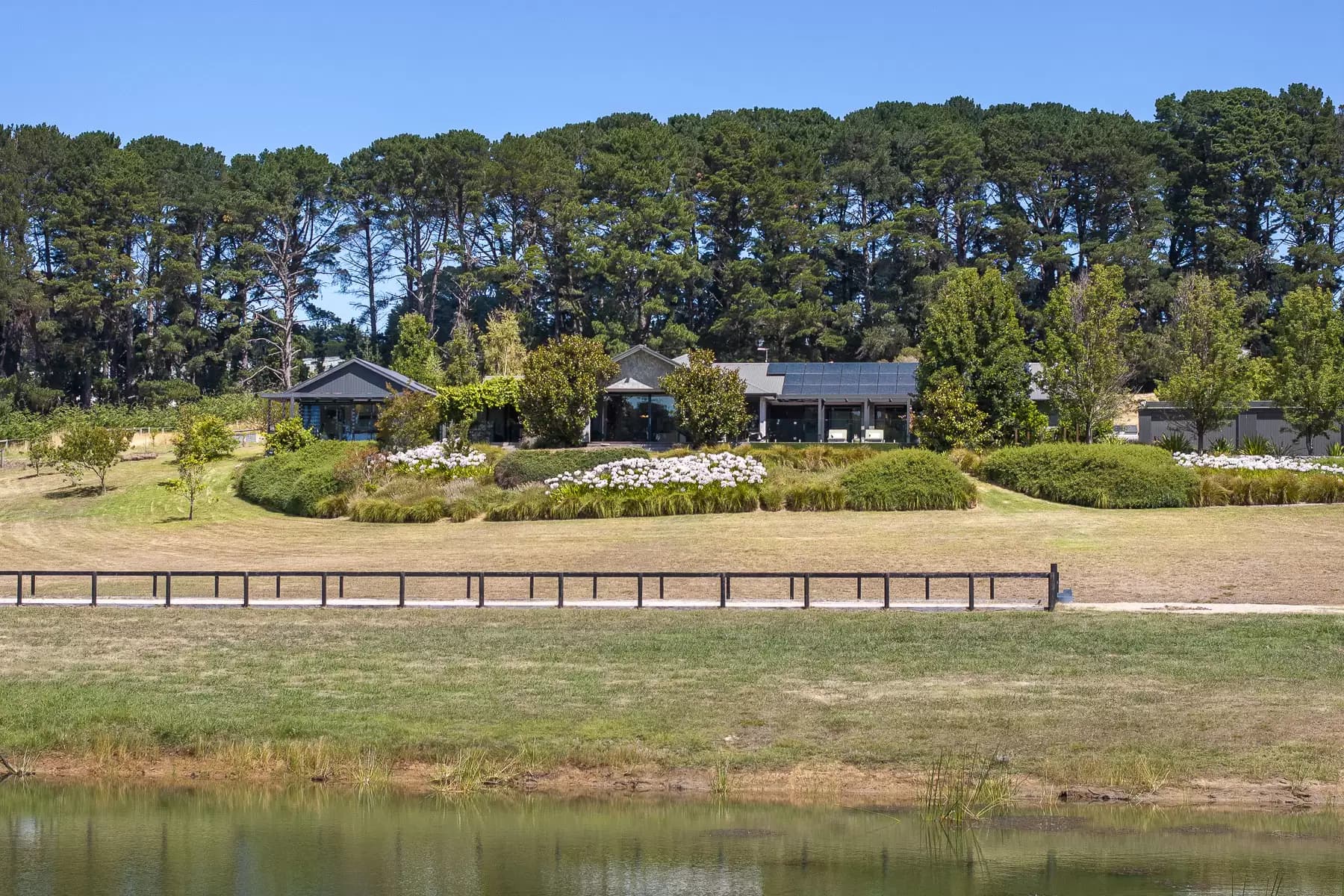 101 Stanleys Road, Red Hill South, Red Hill South - Thumbnail 3