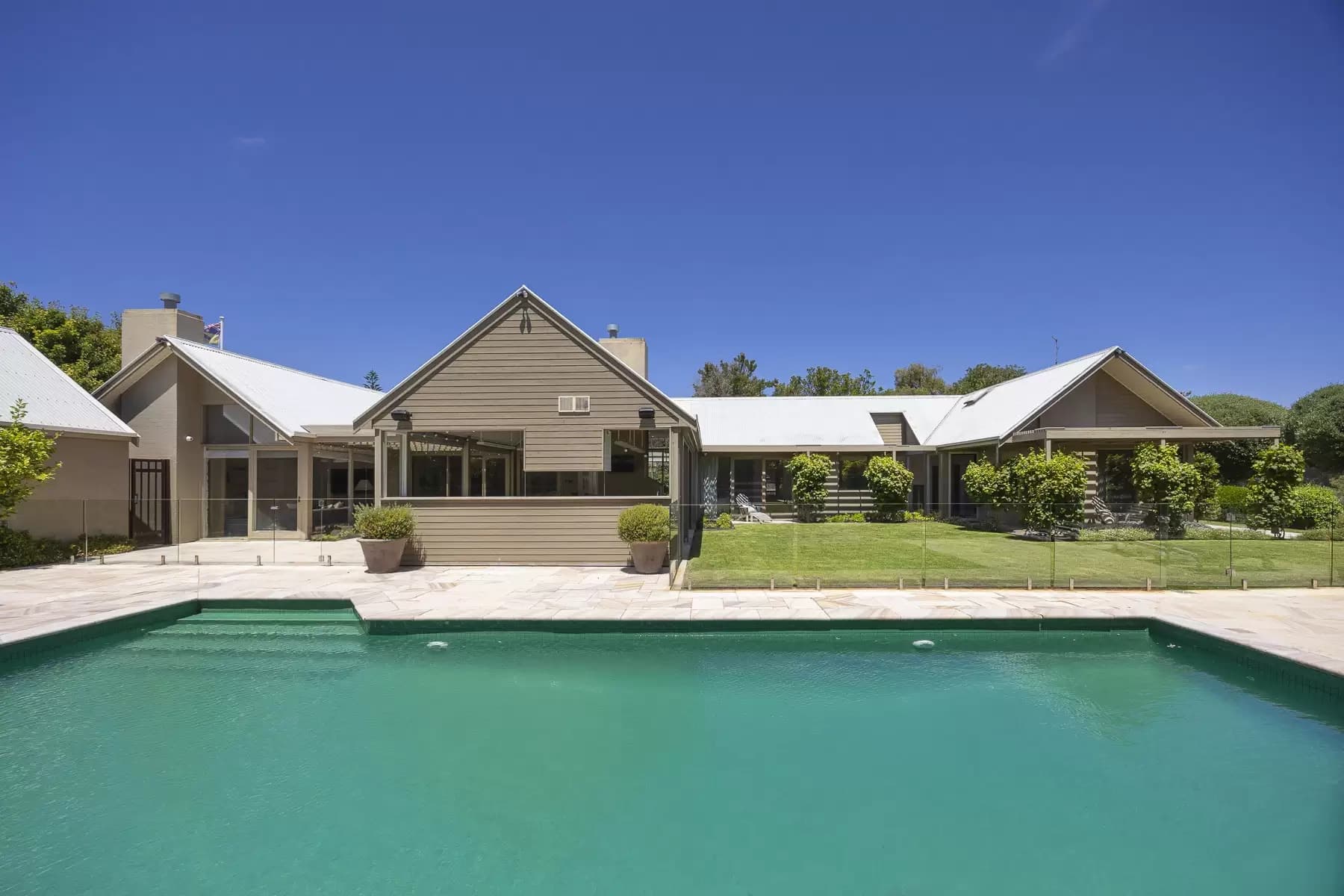 42 Macgregor Avenue, Portsea, Portsea - Thumbnail 2