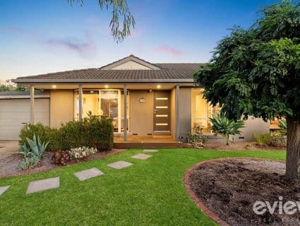 16 Lexton Drive, Langwarrin, VIC, 3910, Langwarrin - Thumbnail 2