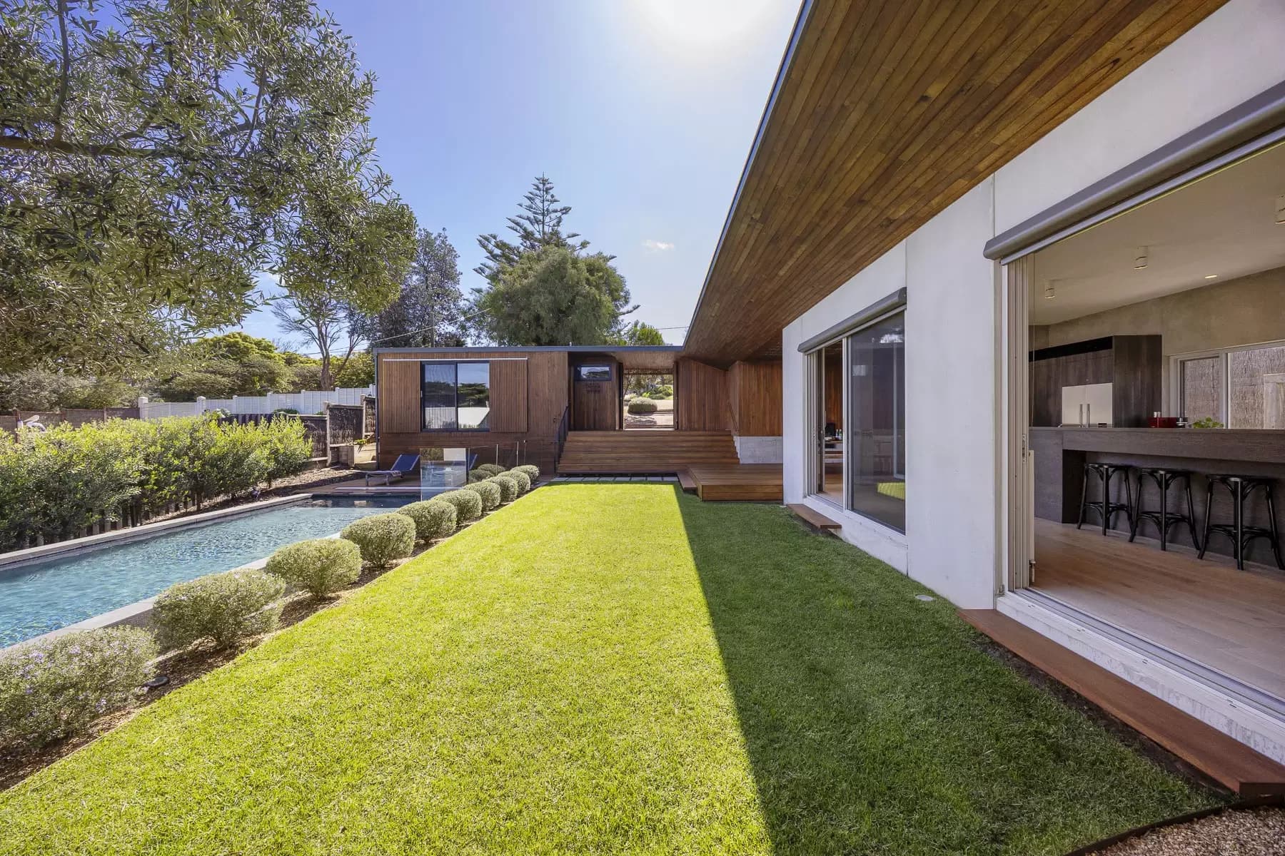 17 Boroondara Road, Sorrento, Sorrento - Thumbnail 5