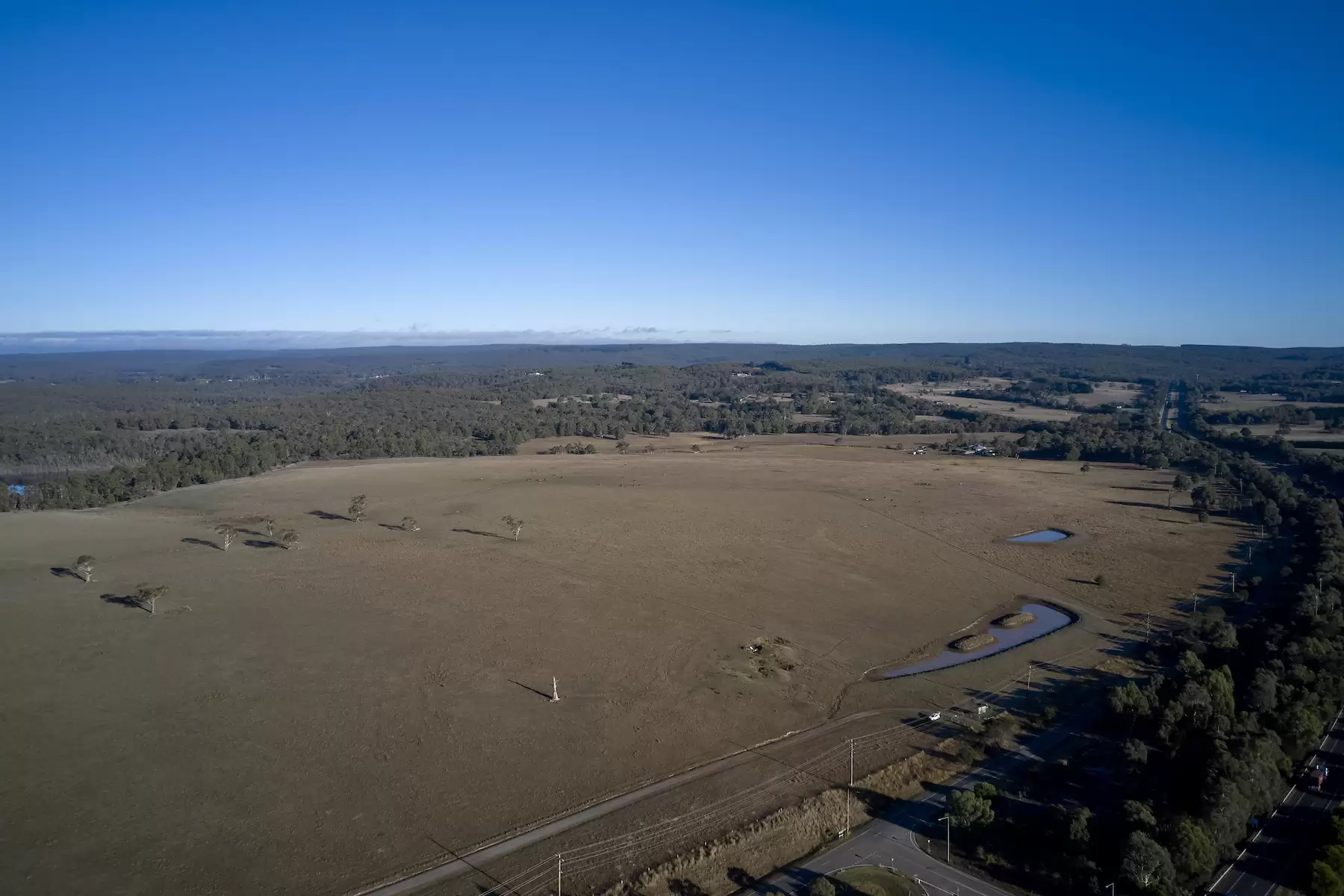 9 Lawson Road, Gisborne, Gisborne - Thumbnail 2