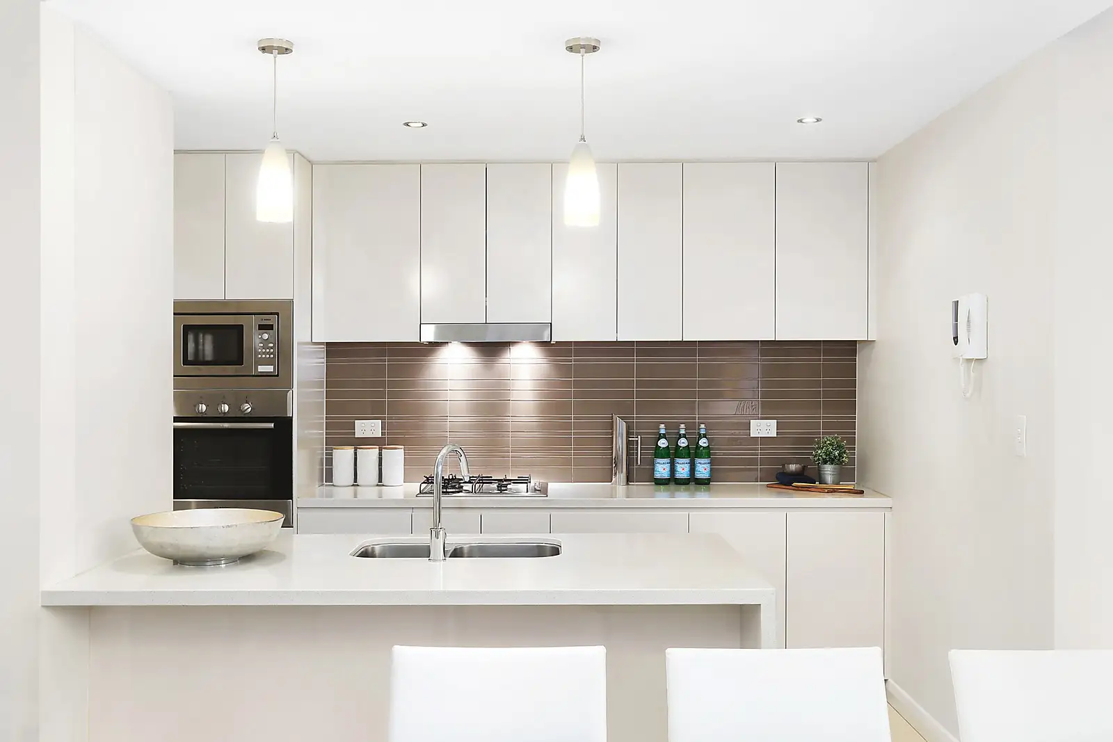 303/657 Pacific Highway, Killara, Killara - Thumbnail 2