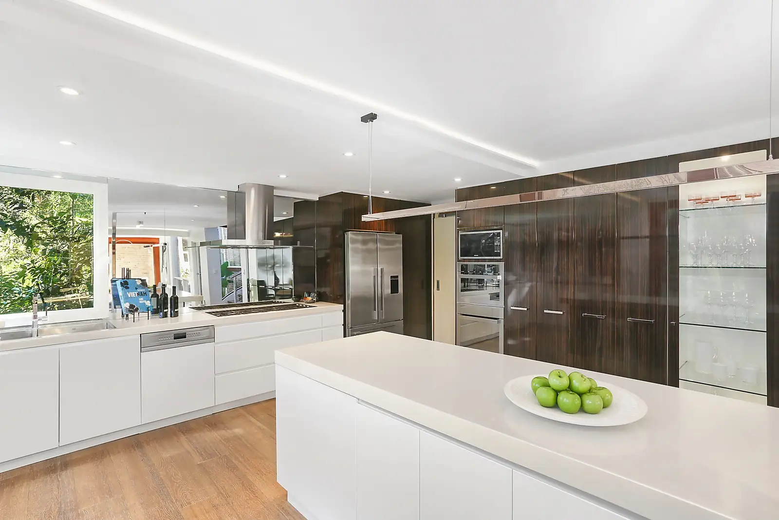 16 Macleay Avenue, Wahroonga, Wahroonga - Thumbnail 3