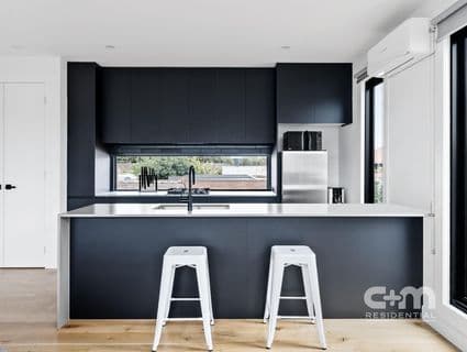 404, Brunswick East - Image 1