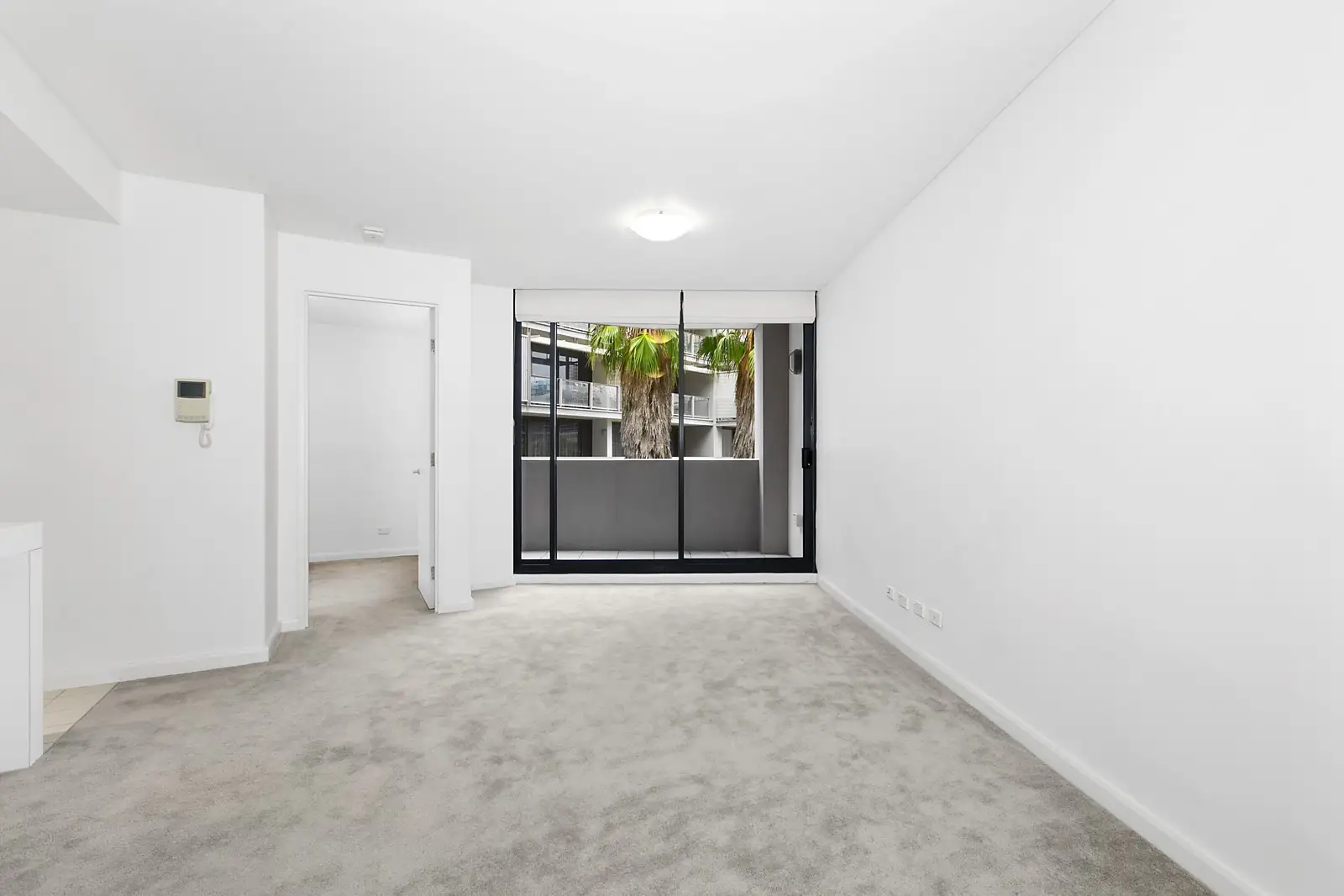 3.15/45 Shelley Street, Sydney, Sydney - Thumbnail 3