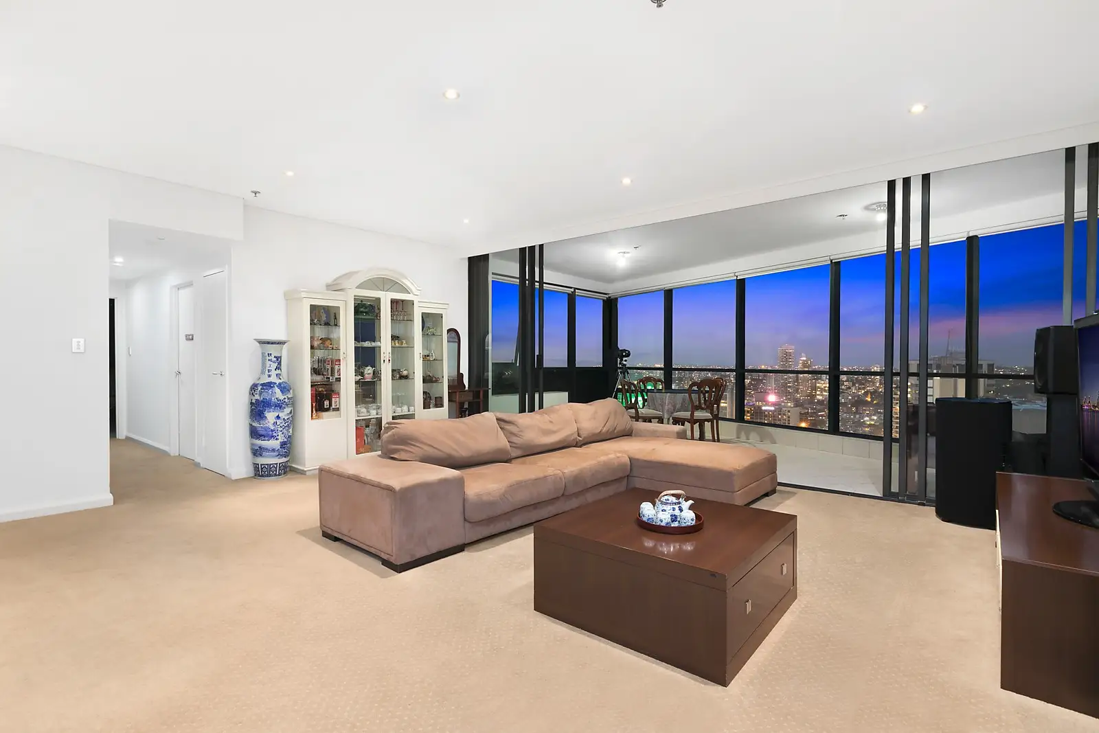 5110/93 Liverpool Street, Sydney, Sydney - Thumbnail 2