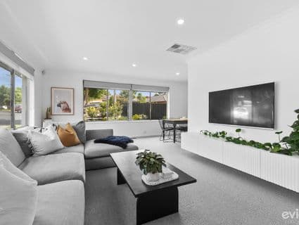 5 Elka Place, Frankston, VIC, 3199, Frankston - Thumbnail 2