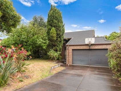 10 Helsal Court, Frankston, VIC, 3199, Frankston - Thumbnail 2