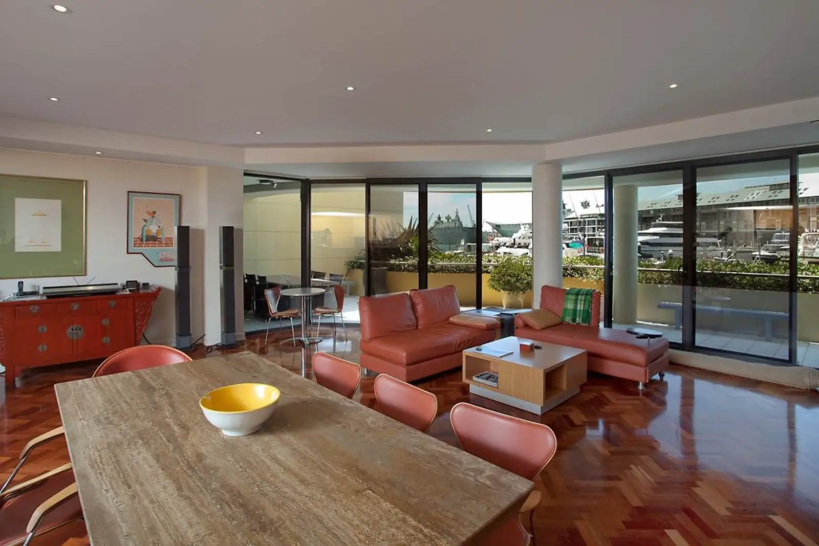 16/10 Lincoln Crescent, Woolloomooloo, Woolloomooloo - Thumbnail 3