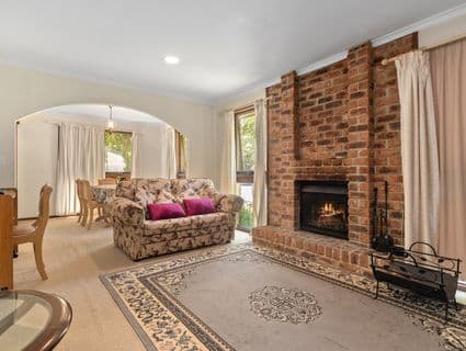 17 Casale Court, Frankston, VIC, 3199, Frankston - Thumbnail 2