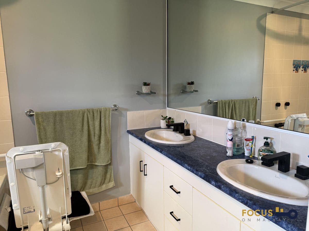 21 Michael Ave, Sarina, Sarina - Thumbnail 7