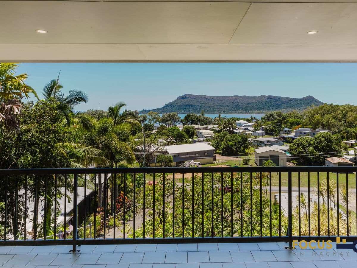 13 Coconut Grove, Ball Bay, Ball Bay - Thumbnail 4