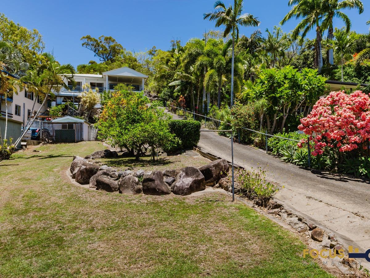 13 Coconut Grove, Ball Bay, Ball Bay - Thumbnail 5