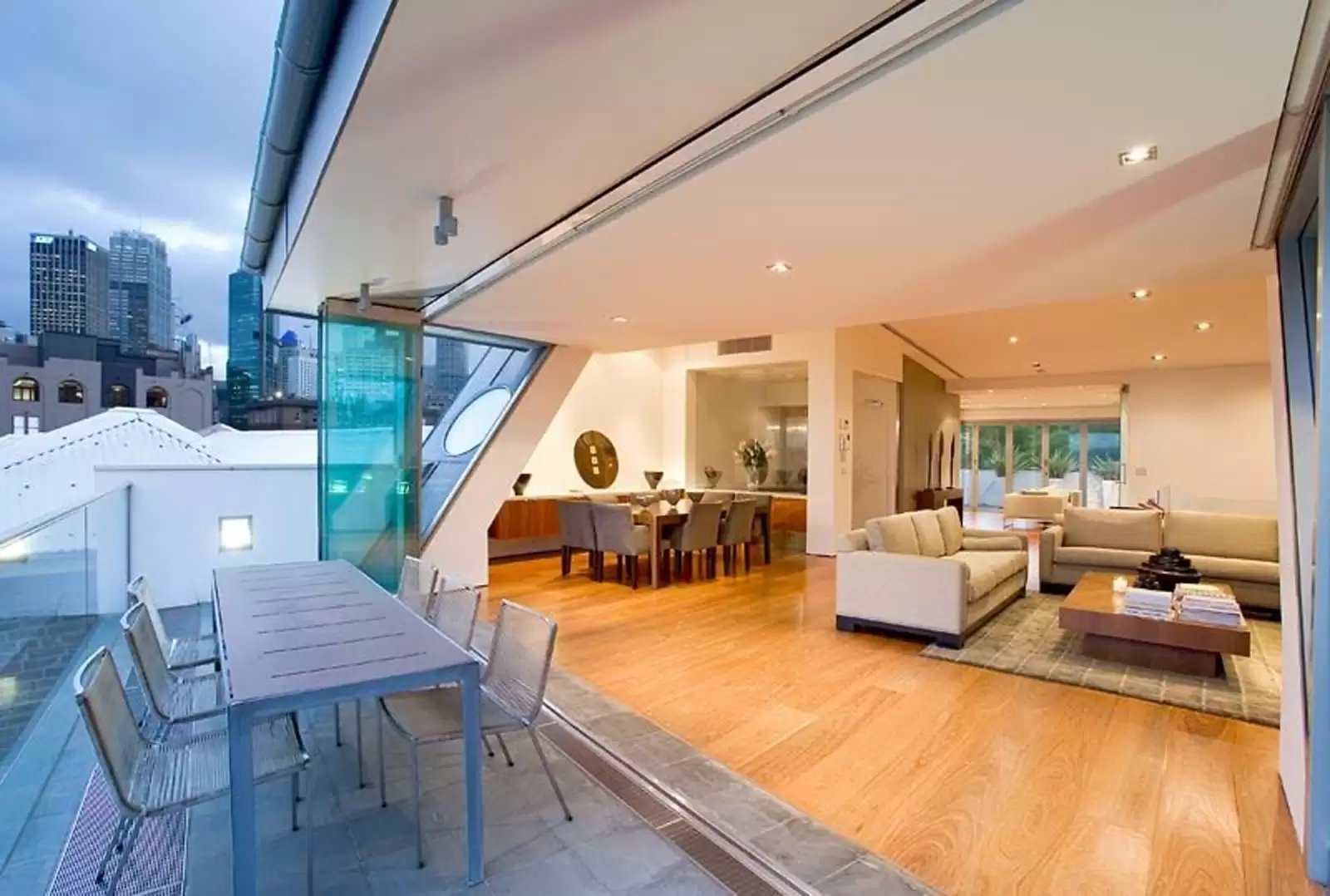Penthouse 6/8 Hickson Road, Sydney, Sydney - Thumbnail 4