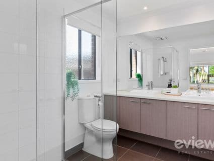 31 Hawkstone Road, Manor Lakes, VIC, 3024, Manor Lakes - Thumbnail 4