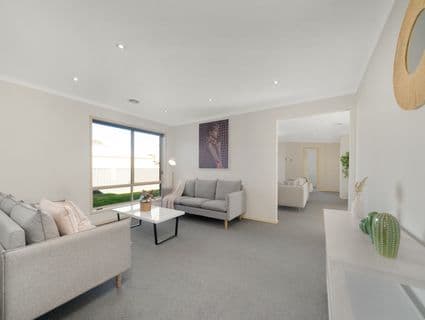 4 Manifera Close, Manor Lakes, VIC, 3024, Manor Lakes - Thumbnail 8