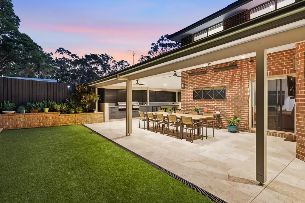 22 Hodgson Crescent, Baulkham Hills, Baulkham Hills - Thumbnail 2