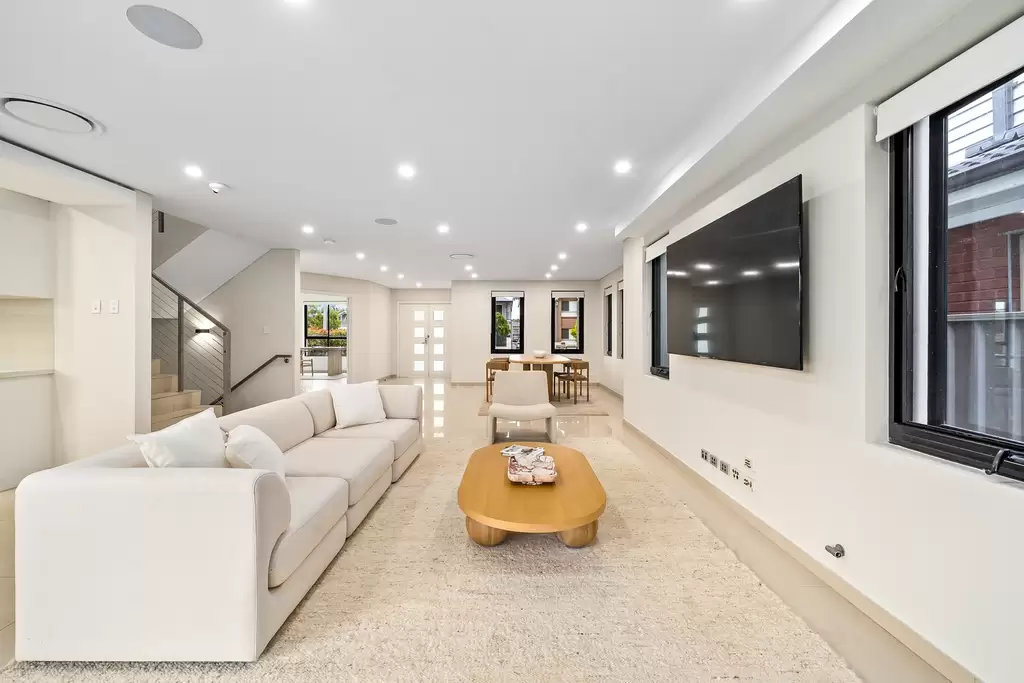 7 Eden Avenue, Croydon Park, Croydon Park - Thumbnail 2