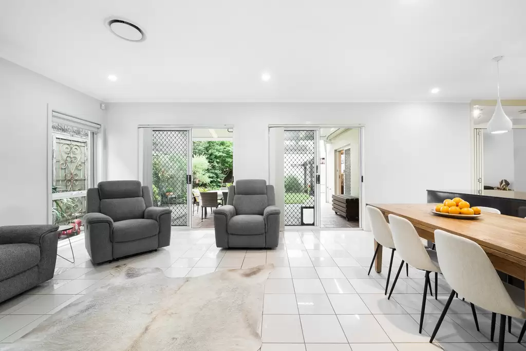 24 Newington Boulevard, Newington, Newington - Thumbnail 5