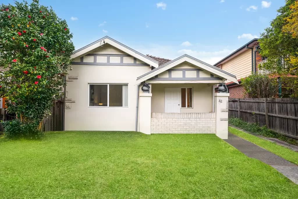 82 Underwood Road, Homebush, Homebush - Image 1