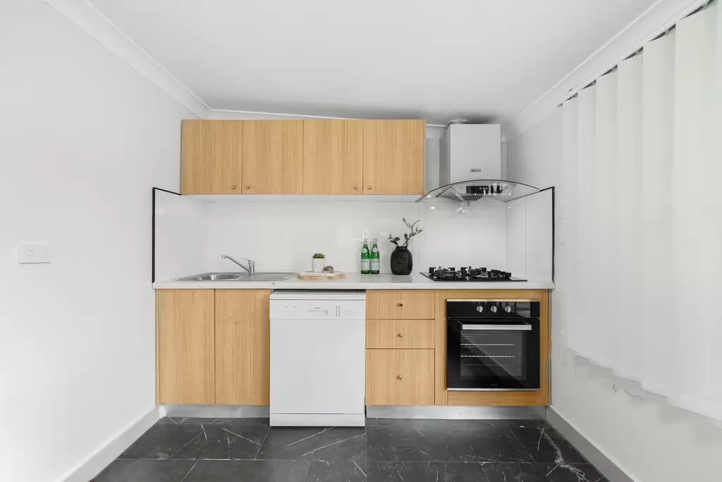 82 Underwood Road, Homebush, Homebush - Thumbnail 4