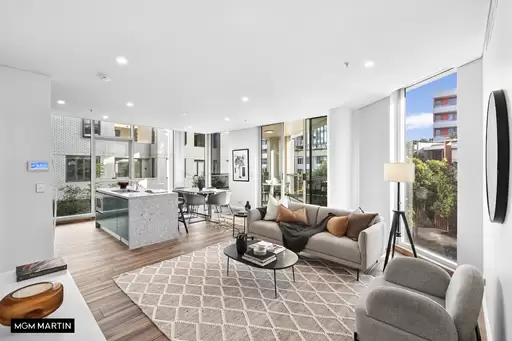 102/8 Rose Valley Way, Zetland - Image 1