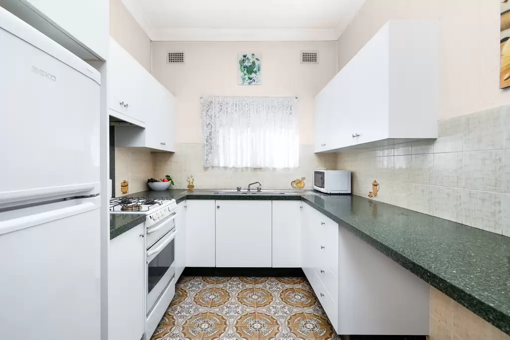 51 Arthur Street, Croydon, Croydon - Thumbnail 4