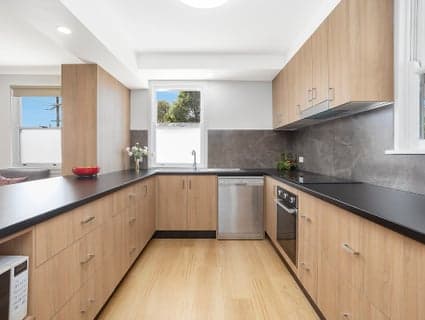 8 Loretta Avenue, Como - Thumbnail 4