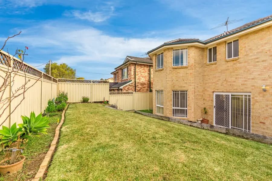 5 Collins Crescent, Yagoona, Yagoona - Thumbnail 4