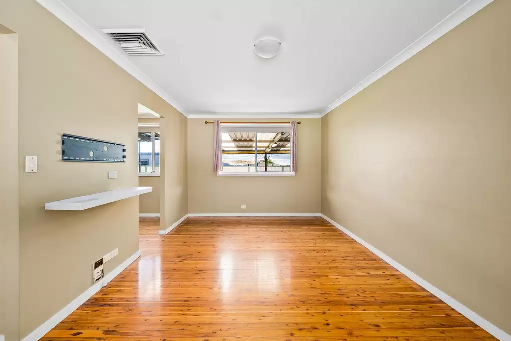 16 Rabaul Road, Georges Hall, Georges Hall - Thumbnail 4