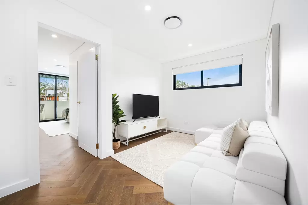 84B Denman Road, Georges Hall, Georges Hall - Thumbnail 3