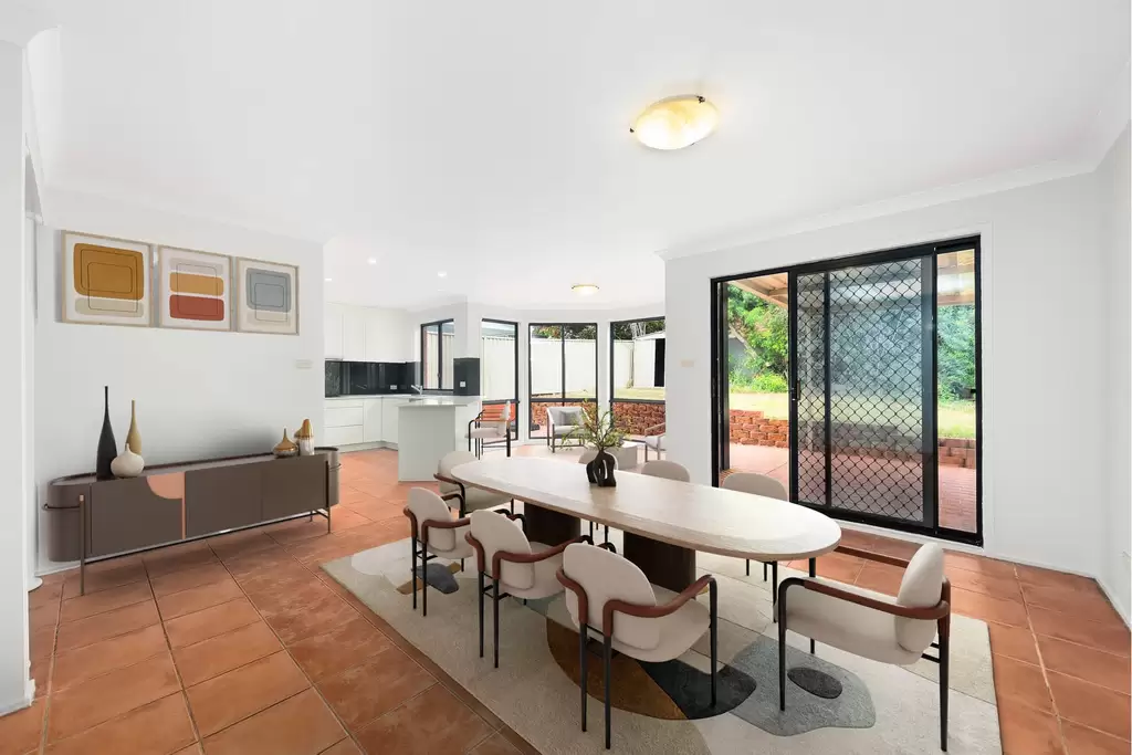 35 Balmoral Crescent, Georges Hall, Georges Hall - Thumbnail 4