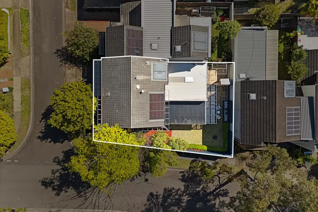 1 Falcon Street, Newington, Newington - Thumbnail 4