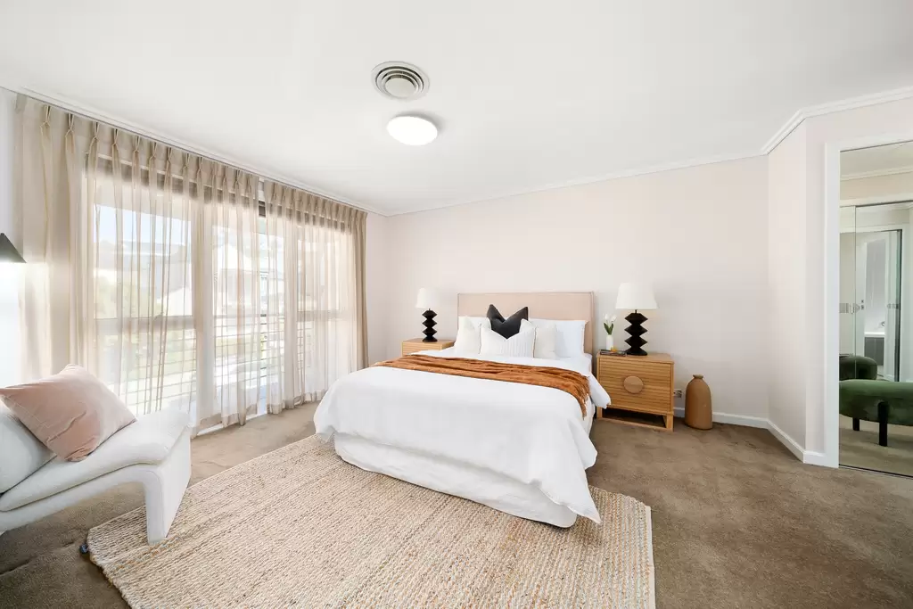 1 Falcon Street, Newington, Newington - Thumbnail 5
