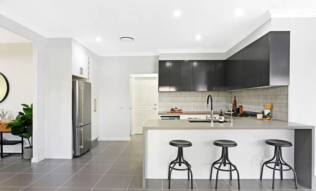 10 Bligh Place, Kellyville, Kellyville - Thumbnail 4