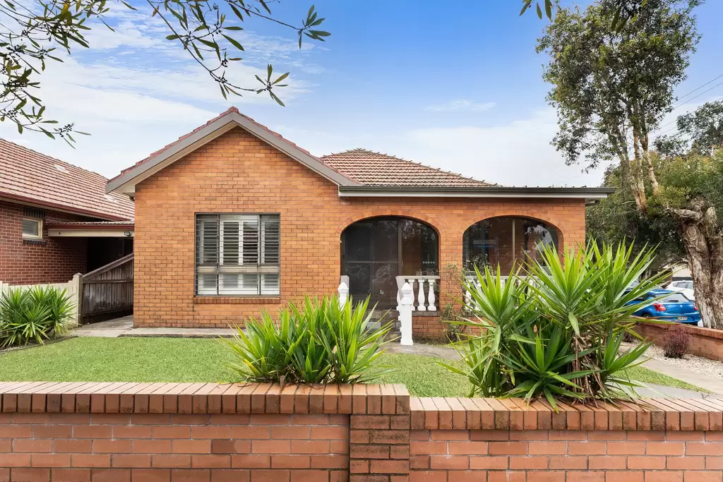 40 Saxon Street, Belfield, Belfield - Image 1