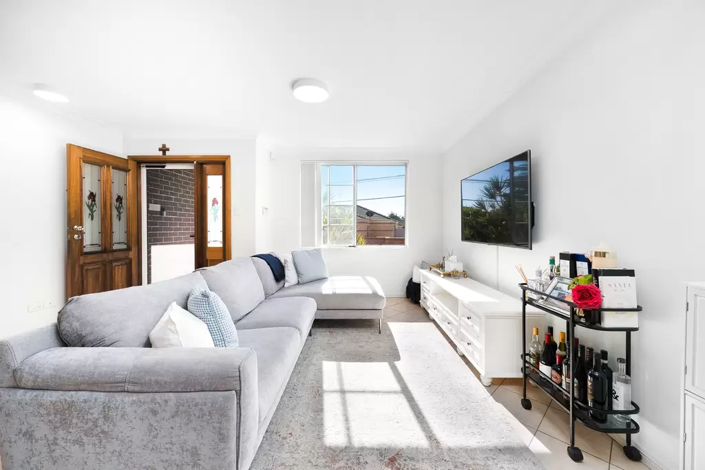 7/21 Grosvenor Street, Croydon, Croydon - Image 1