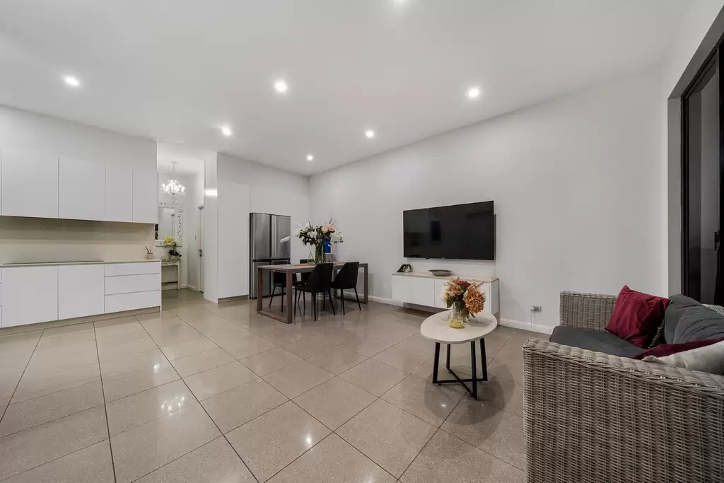 41 Clarke Street, Bass Hill, Bass Hill - Thumbnail 4