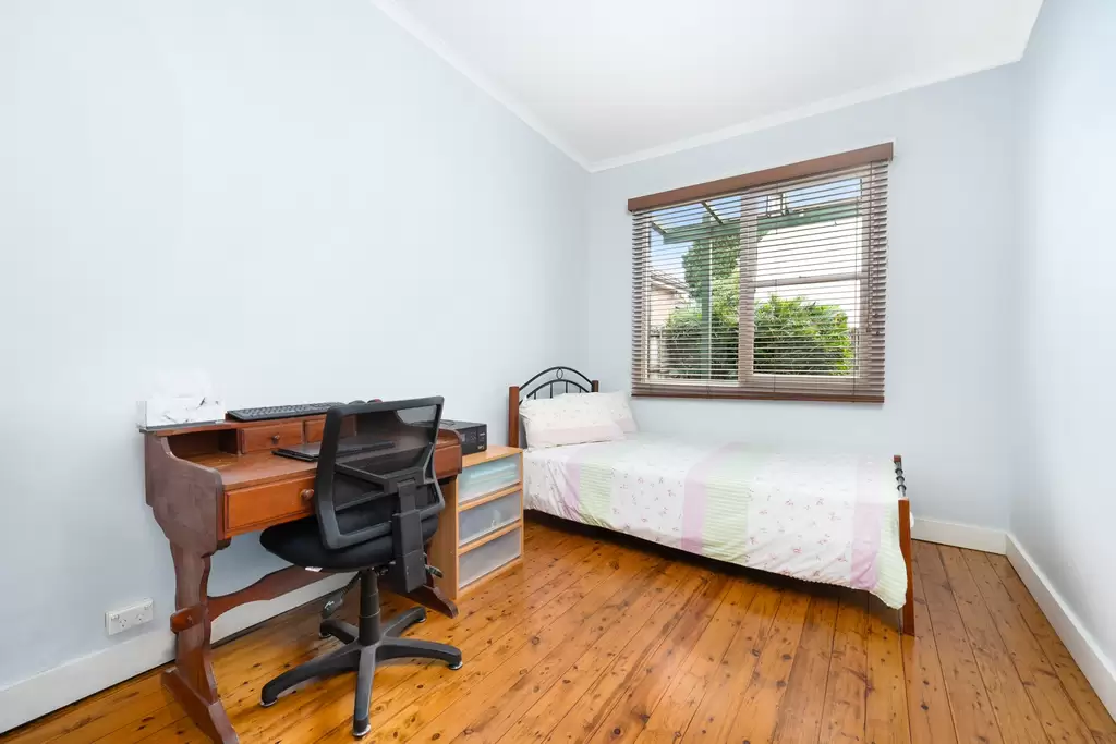 120 Croydon Road, Croydon, Croydon - Thumbnail 4