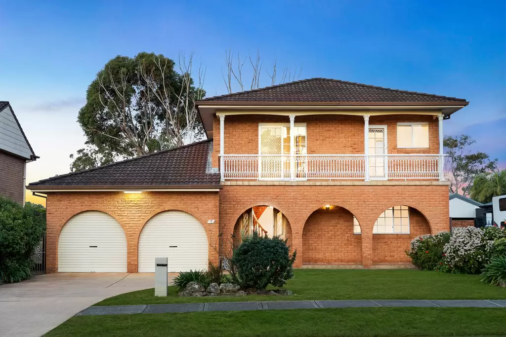7 Brushwood Drive, Alfords Point, Alfords Point - Image 1