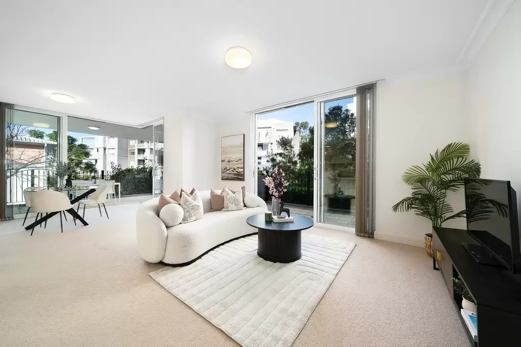 108/2 Peninsula Drive, Breakfast Point, Breakfast Point - Image 1