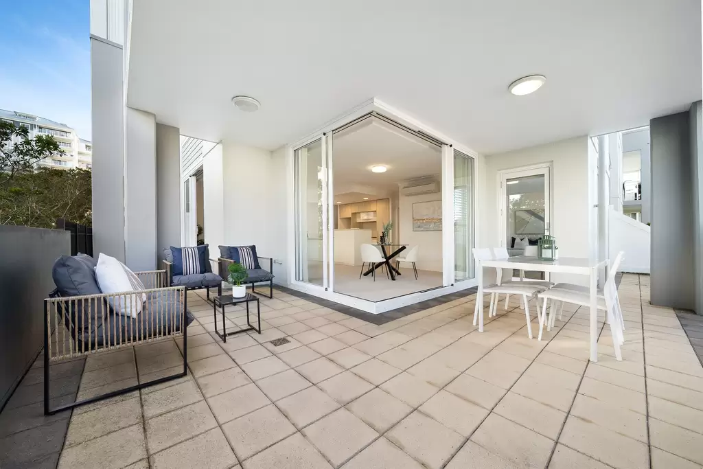 108/2 Peninsula Drive, Breakfast Point, Breakfast Point - Thumbnail 2