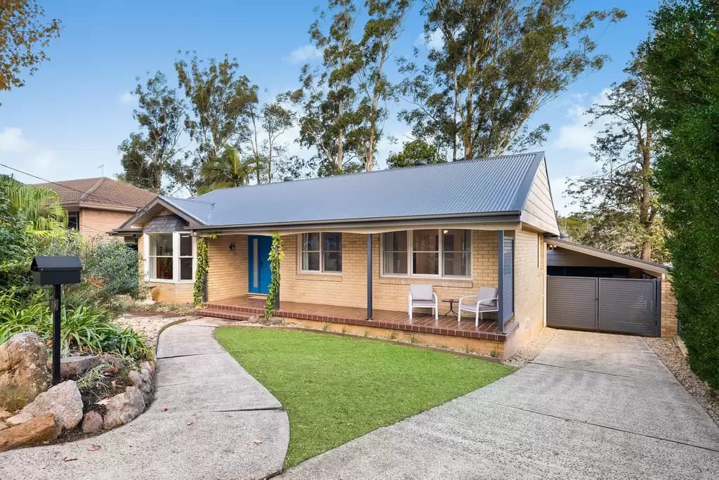 15 Brunette Drive, Castle Hill, Castle Hill - Image 1